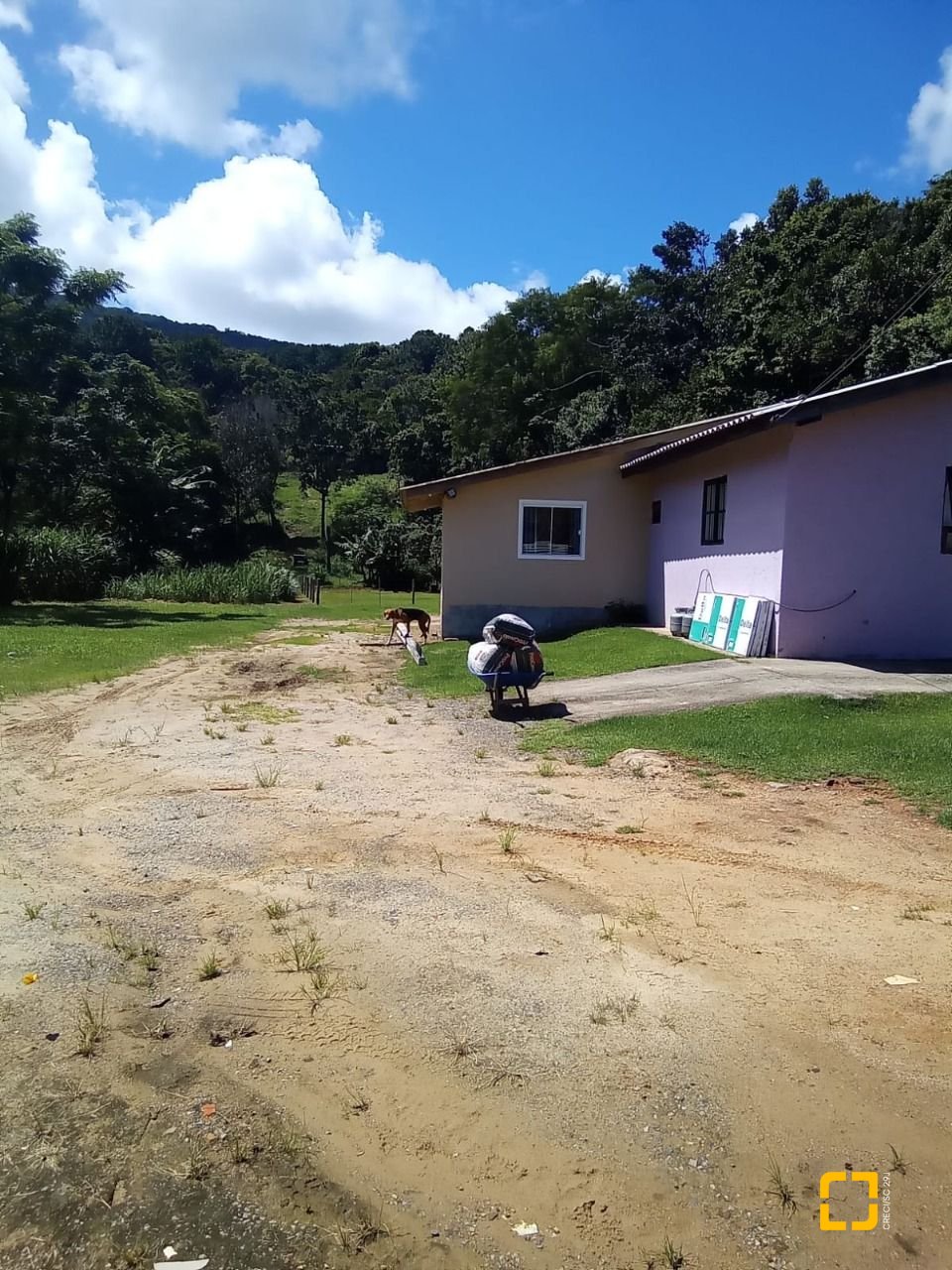 Casa com 150m², 4 quartos, 2 garagens, no bairro Vargem Grande em Florianópolis