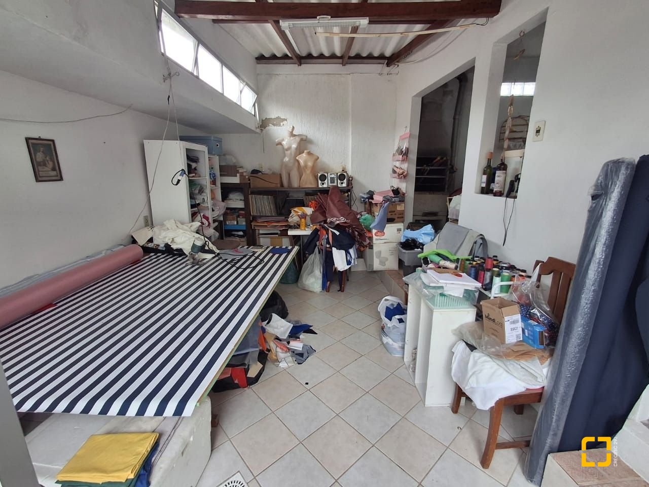 Casa com 200m², 3 quartos (sendo 1 suíte), 1 garagem, no bairro Estreito em Florianópolis