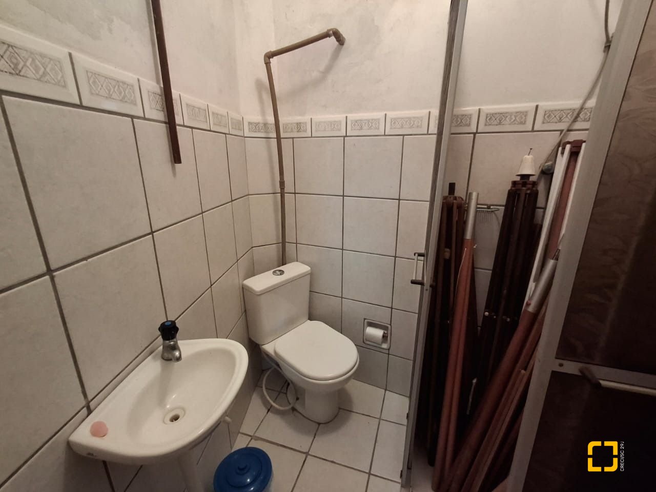Casa com 200m², 3 quartos (sendo 1 suíte), 1 garagem, no bairro Estreito em Florianópolis