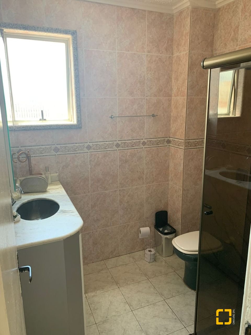 Apartamento com 93m², 3 quartos, 1 garagem, no bairro Barreiros em São José