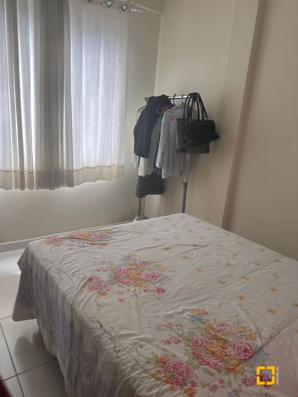 Apartamento com 93m², 3 quartos, 1 garagem, no bairro Barreiros em São José