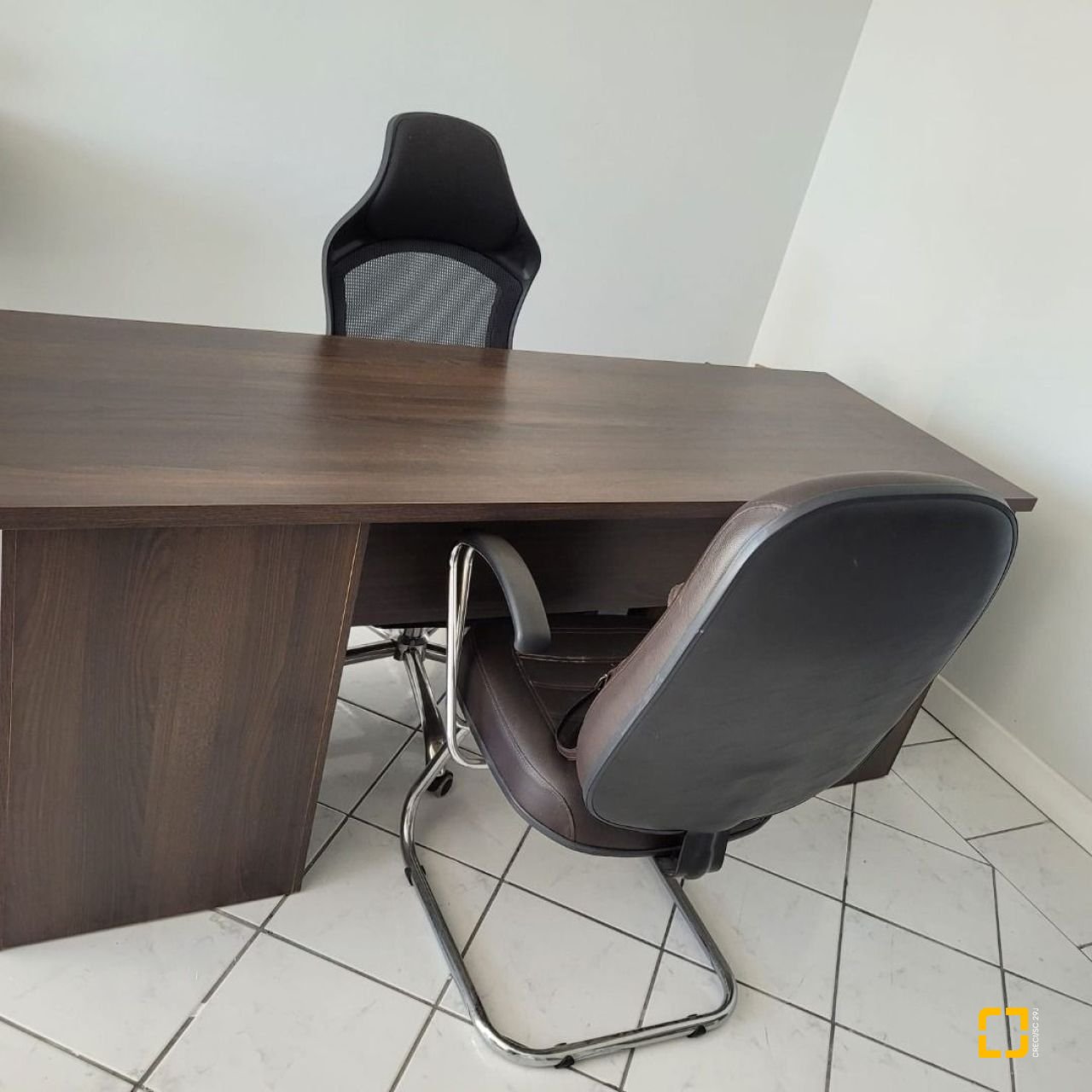 Sala com 28m², no bairro Estreito em Florianópolis