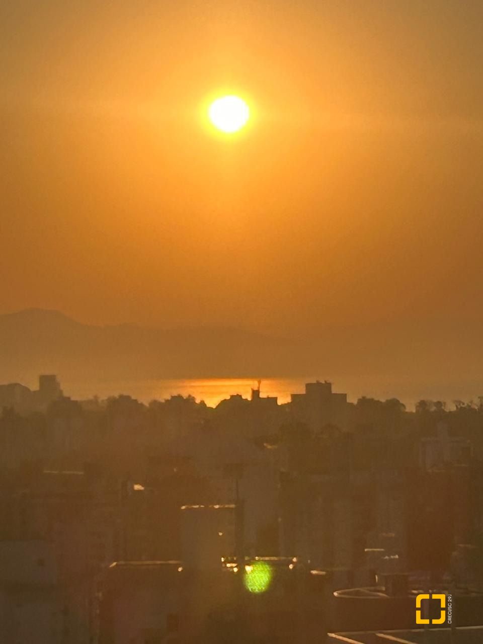 Apartamento com 65m², 3 quartos (sendo 1 suíte), 2 garagens, no bairro Itacorubi em Florianópolis