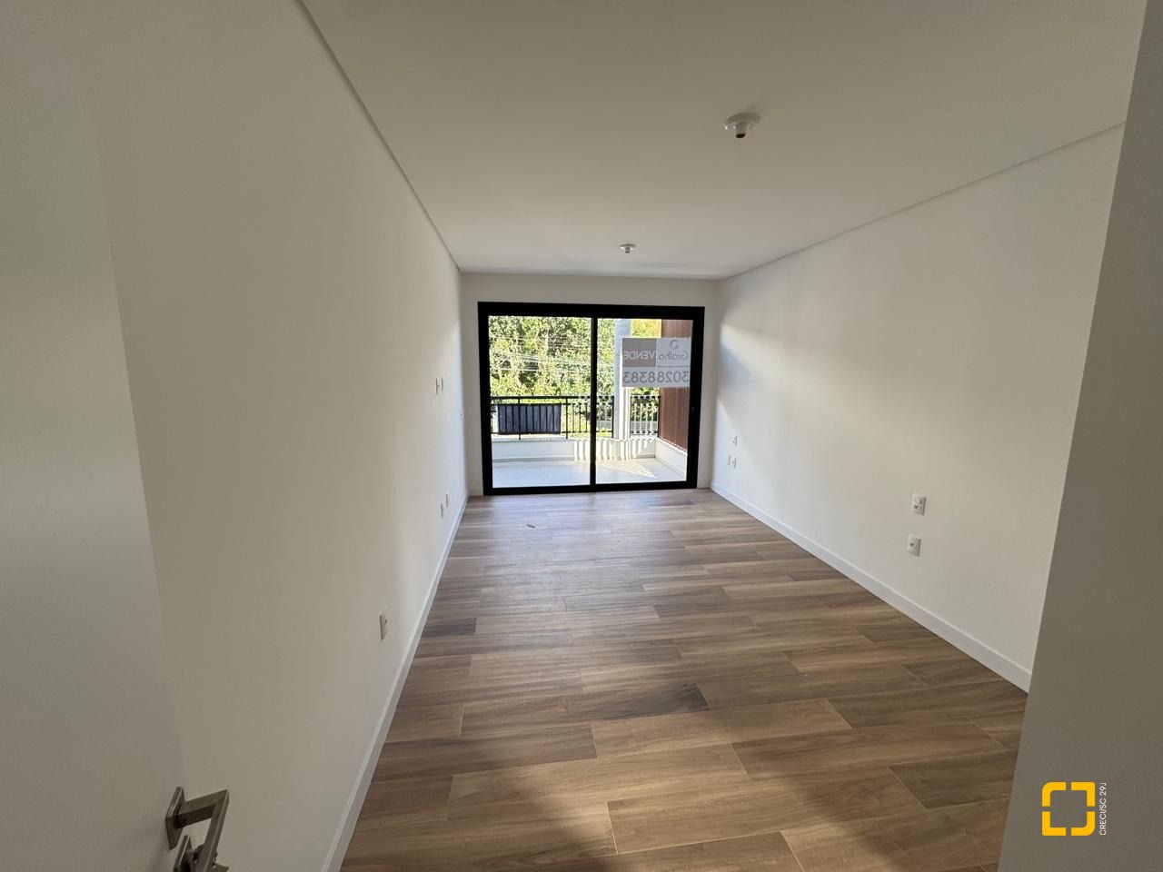 Casa de Condomínio com 242m², 6 quartos (sendo 3 suítes), 2 garagens, no bairro Cacupé em Florianópolis