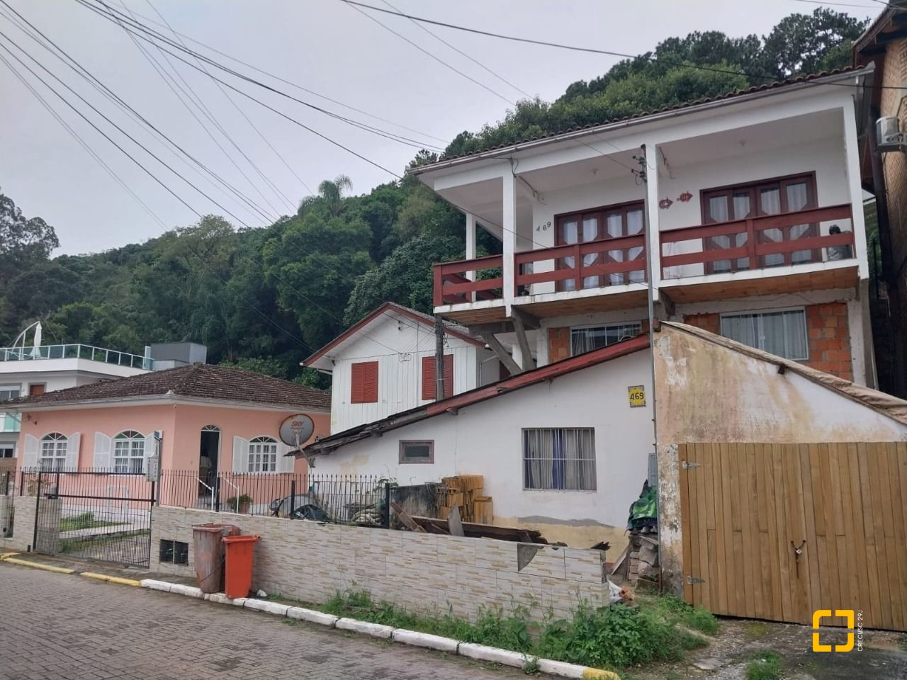 Casa com 357m², no bairro Santo Antônio de Lisboa em Florianópolis