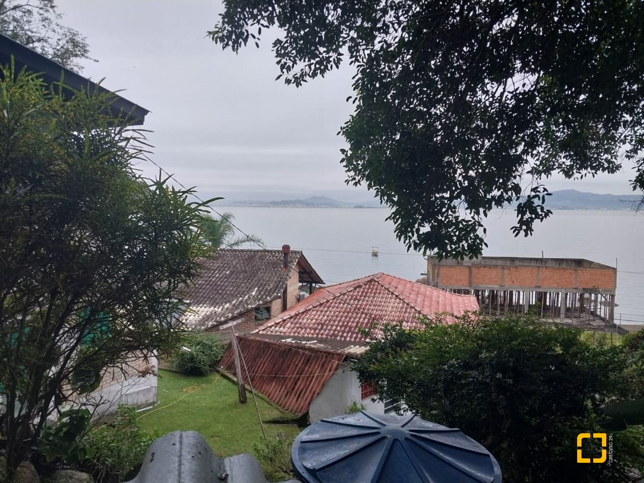 Casa com 357m², no bairro Santo Antônio de Lisboa em Florianópolis