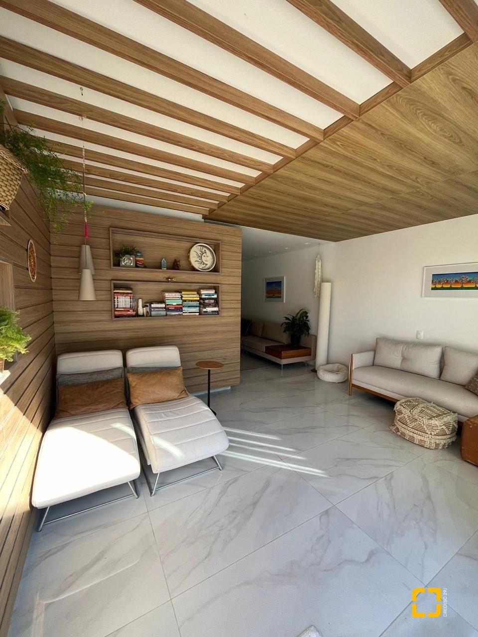 Cobertura com 257m², 6 quartos (sendo 3 suítes), 2 garagens, no bairro Ingleses em Florianópolis