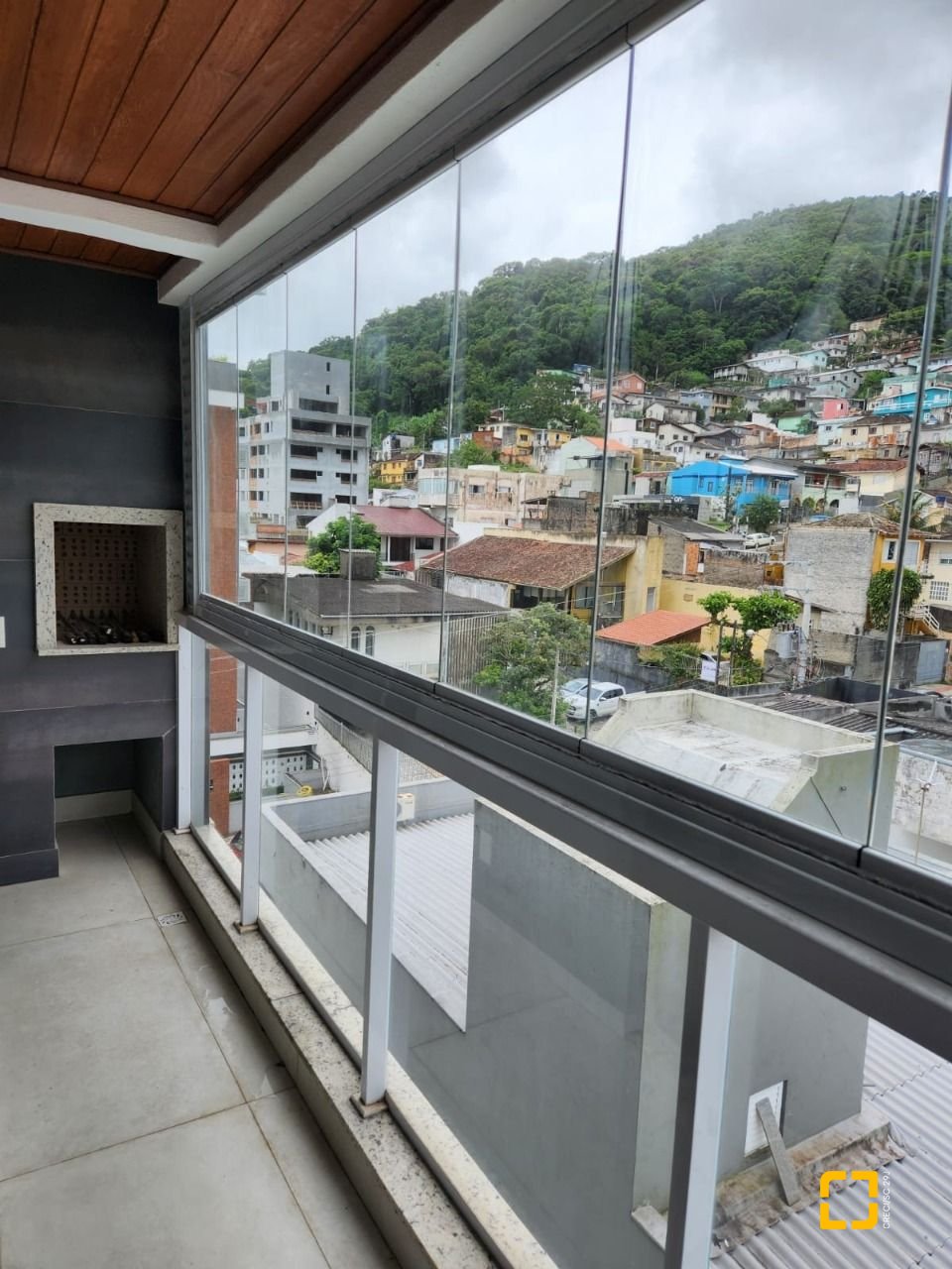 Studio com 39m², 1 quarto, 1 garagem, no bairro Centro em Florianópolis