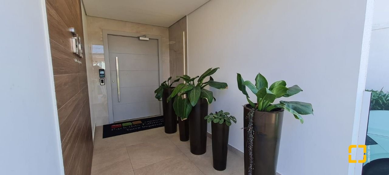 Apartamento com 68m², 2 quartos (sendo 1 suíte), no bairro Rio Caveiras em Biguaçu