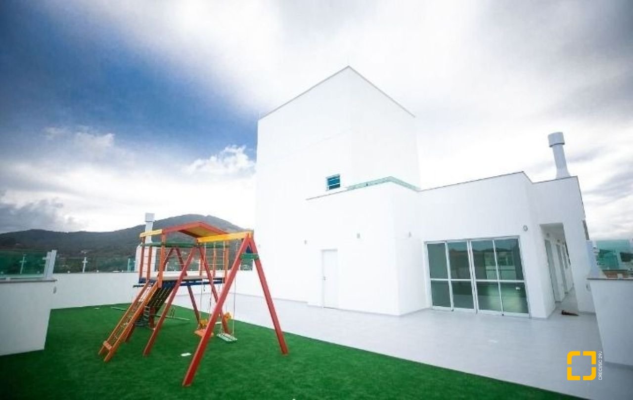 Apartamento com 68m², 2 quartos (sendo 1 suíte), no bairro Rio Caveiras em Biguaçu