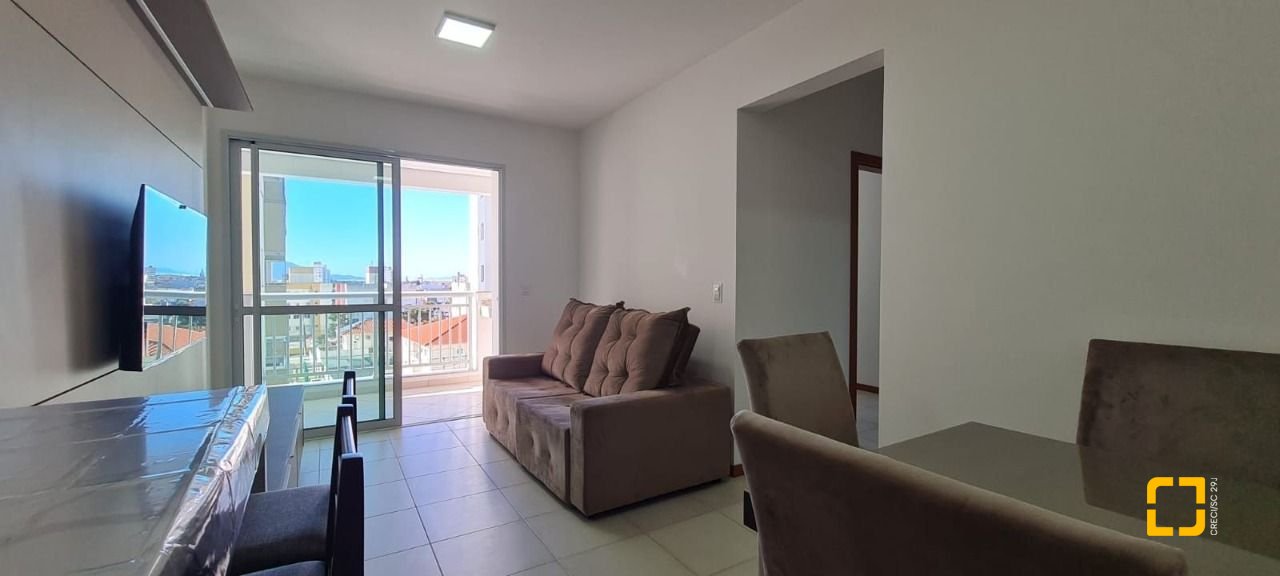 Apartamento com 68m², 2 quartos (sendo 1 suíte), no bairro Rio Caveiras em Biguaçu