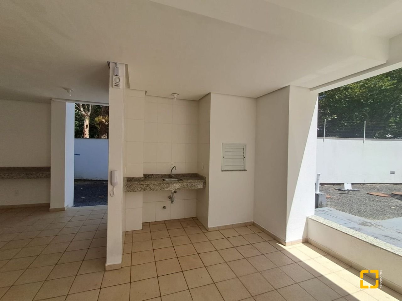Apartamento com 110m², 4 quartos (sendo 1 suíte), 1 garagem, no bairro Ingleses em Florianópolis