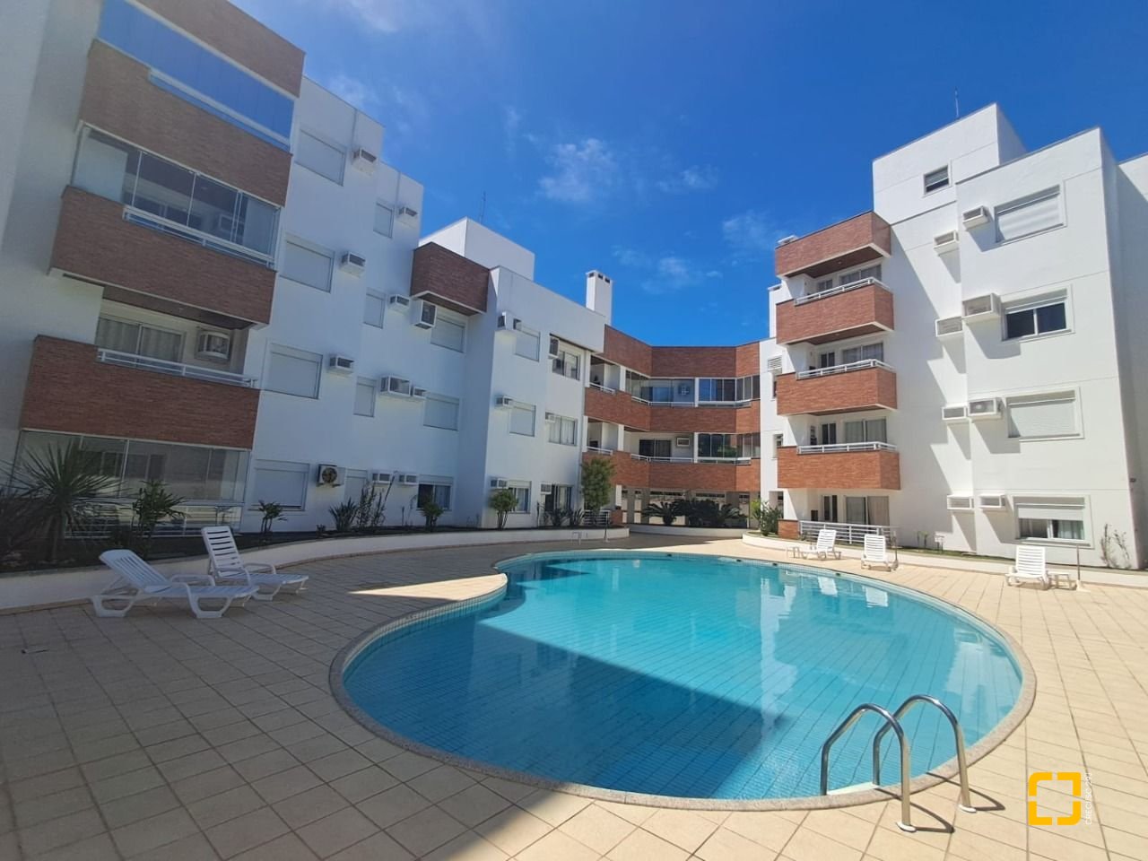 Apartamento com 110m², 4 quartos (sendo 1 suíte), 1 garagem, no bairro Ingleses em Florianópolis