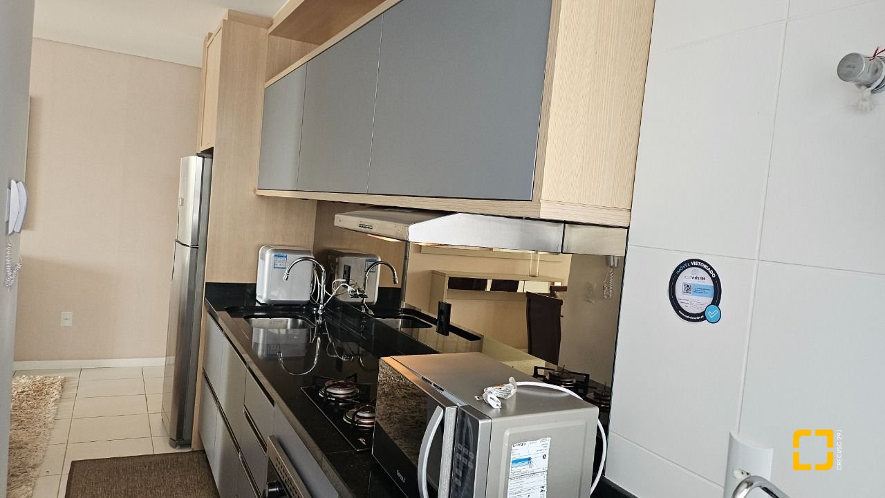 Apartamento com 71m², 4 quartos (sendo 1 suíte), 1 garagem, no bairro Canasvieiras em Florianópolis