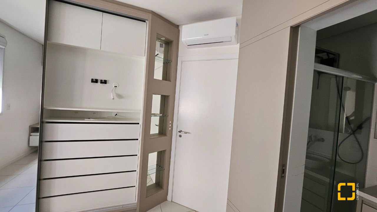 Apartamento com 71m², 4 quartos (sendo 1 suíte), 1 garagem, no bairro Canasvieiras em Florianópolis