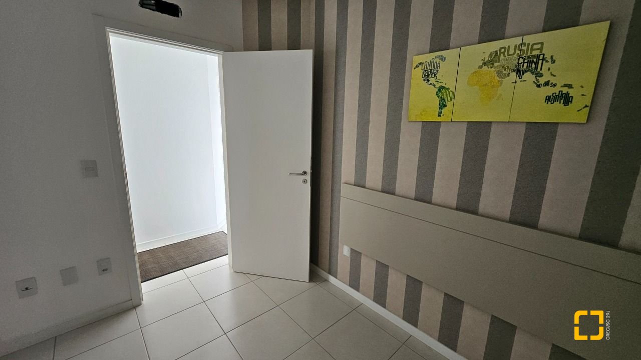 Apartamento com 71m², 4 quartos (sendo 1 suíte), 1 garagem, no bairro Canasvieiras em Florianópolis