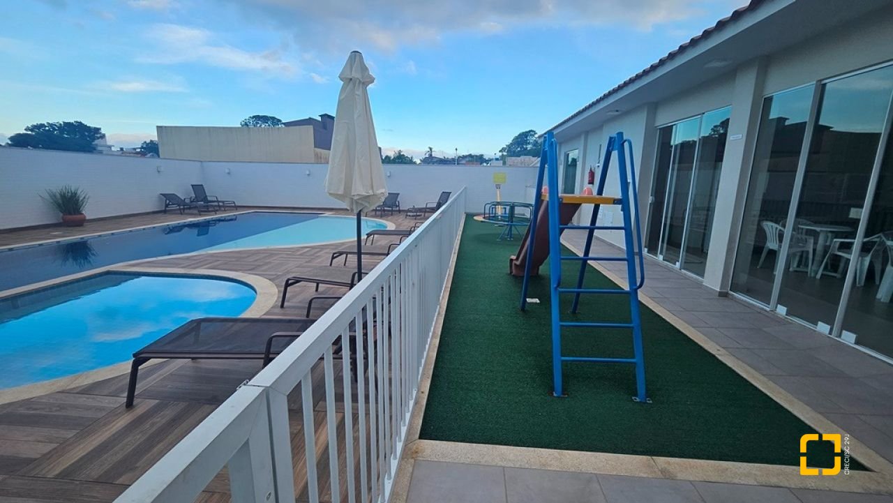 Apartamento com 71m², 4 quartos (sendo 1 suíte), 1 garagem, no bairro Canasvieiras em Florianópolis