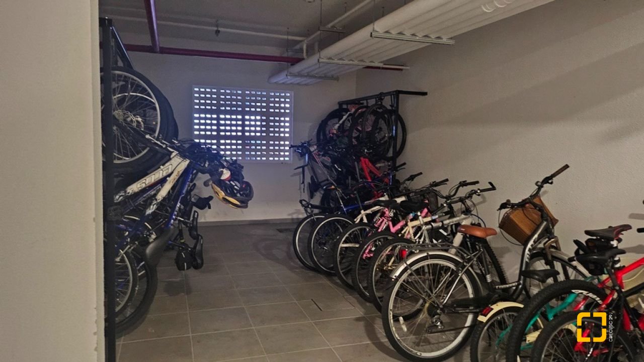 Apartamento com 71m², 4 quartos (sendo 1 suíte), 1 garagem, no bairro Canasvieiras em Florianópolis