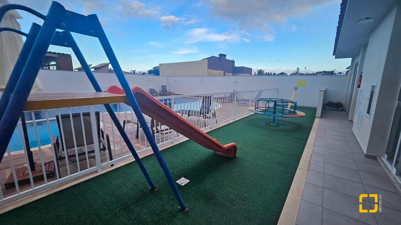 Apartamento com 71m², 4 quartos (sendo 1 suíte), 1 garagem, no bairro Canasvieiras em Florianópolis