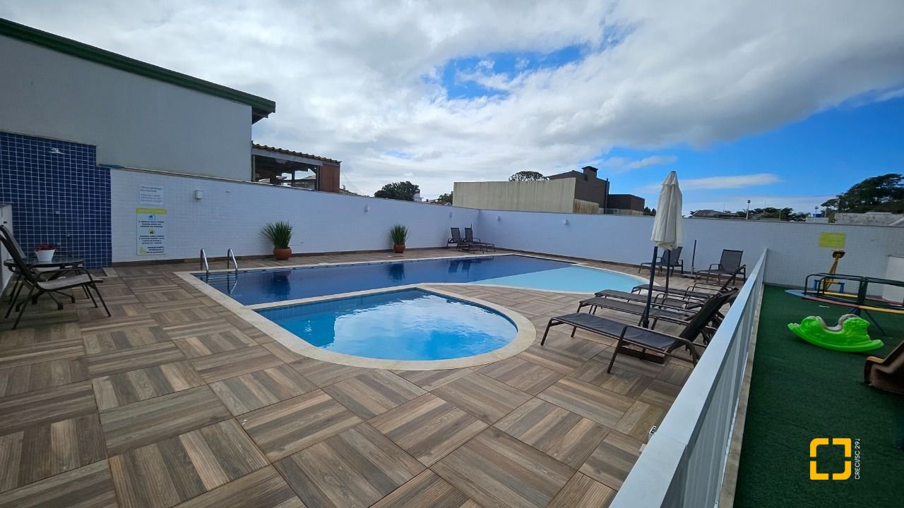 Apartamento com 71m², 4 quartos (sendo 1 suíte), 1 garagem, no bairro Canasvieiras em Florianópolis