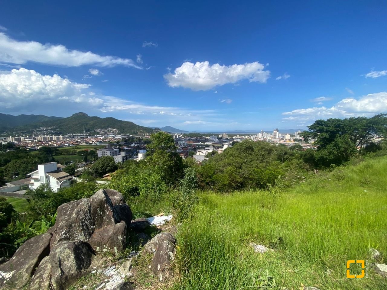 Terreno com 10100m², no bairro Boa Vista em Biguaçu