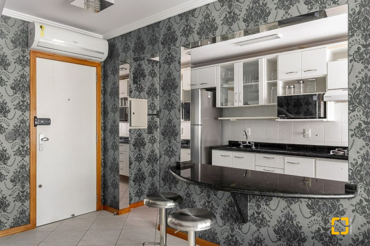 Cobertura com 76m², 2 quartos, 1 garagem, no bairro Jurerê Internacional em Florianópolis