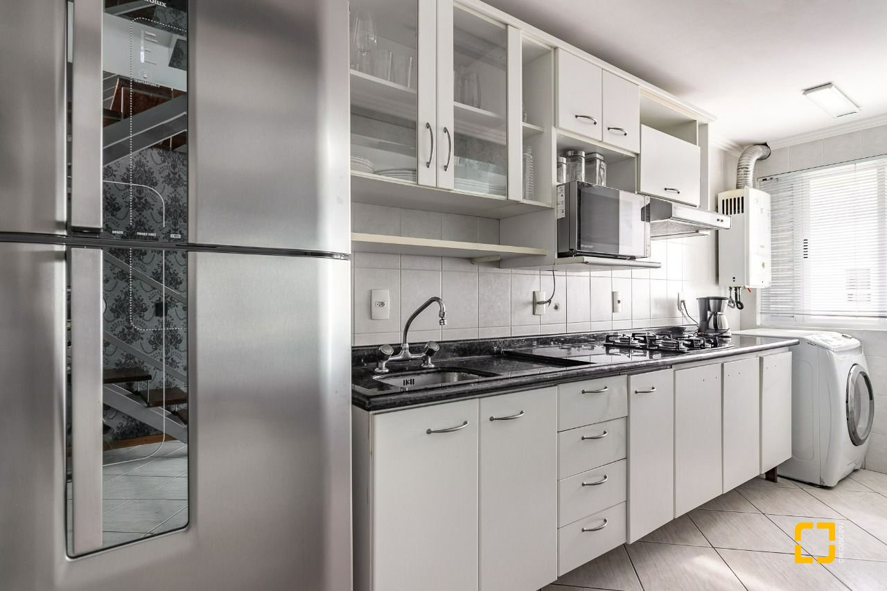 Cobertura com 76m², 2 quartos, 1 garagem, no bairro Jurerê Internacional em Florianópolis