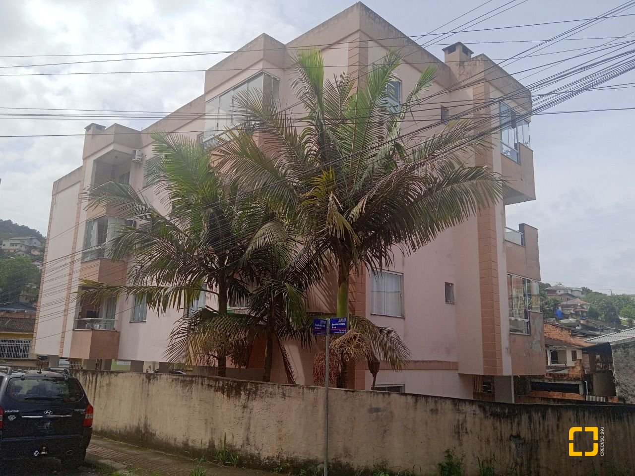 Apartamento com 58m², 2 quartos, 1 garagem, no bairro Forquilhinha em São José
