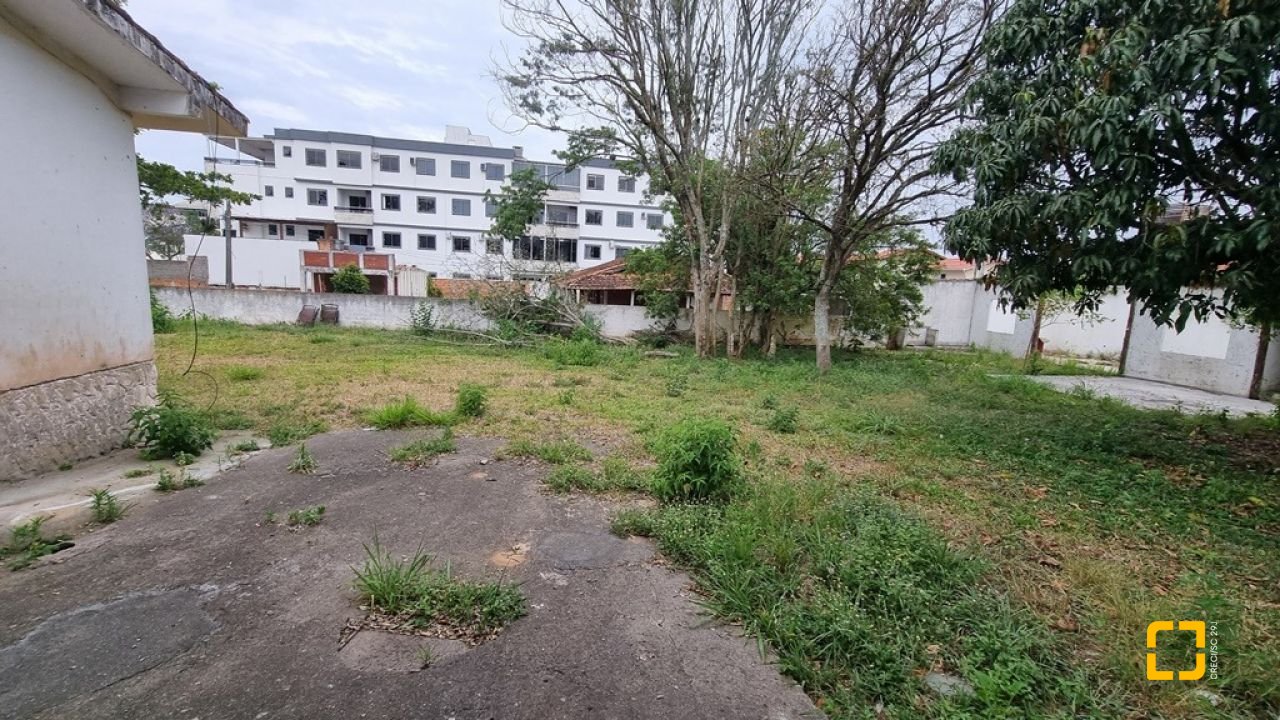 Casa com 150m², 2 quartos, 2 garagens, no bairro Ingleses em Florianópolis