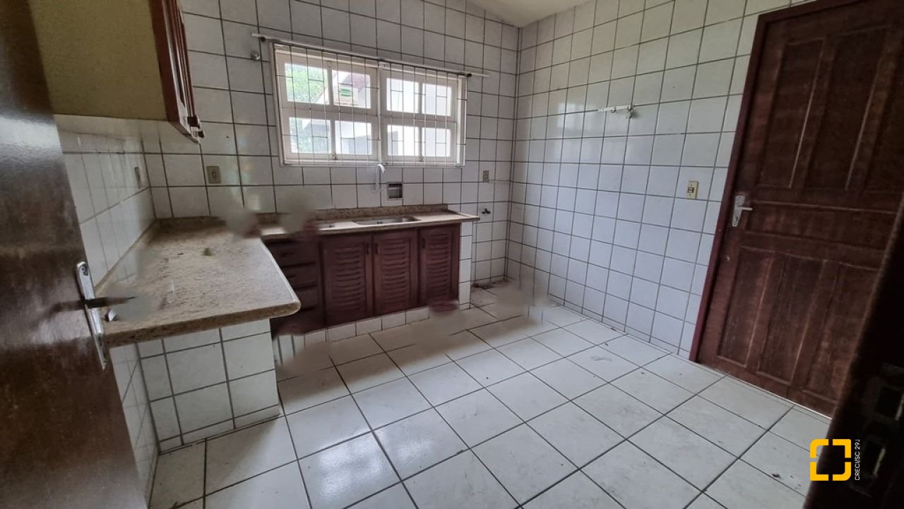 Casa com 150m², 2 quartos, 2 garagens, no bairro Ingleses em Florianópolis