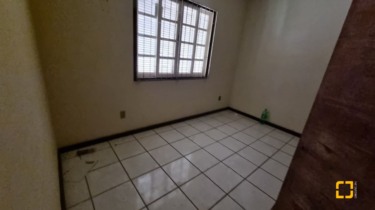 Casa com 150m², 2 quartos, 2 garagens, no bairro Ingleses em Florianópolis