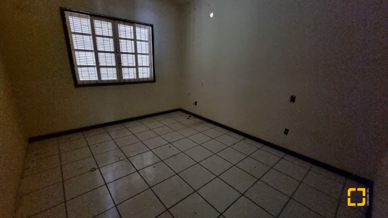 Casa com 150m², 2 quartos, 2 garagens, no bairro Ingleses em Florianópolis
