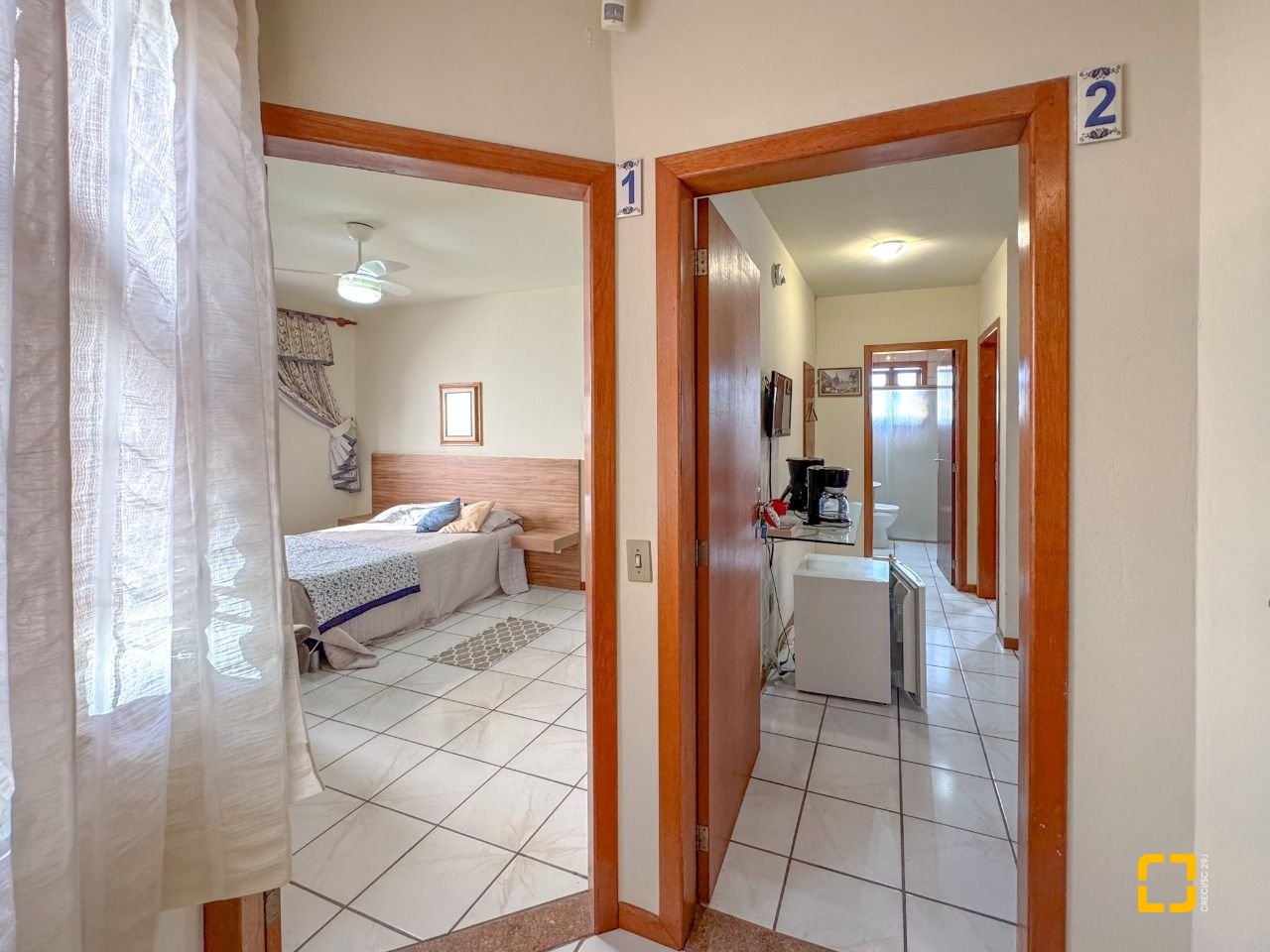 Casa com 551m², 16 quartos (sendo 8 suítes), 6 garagens, no bairro Jurerê Internacional em Florianópolis