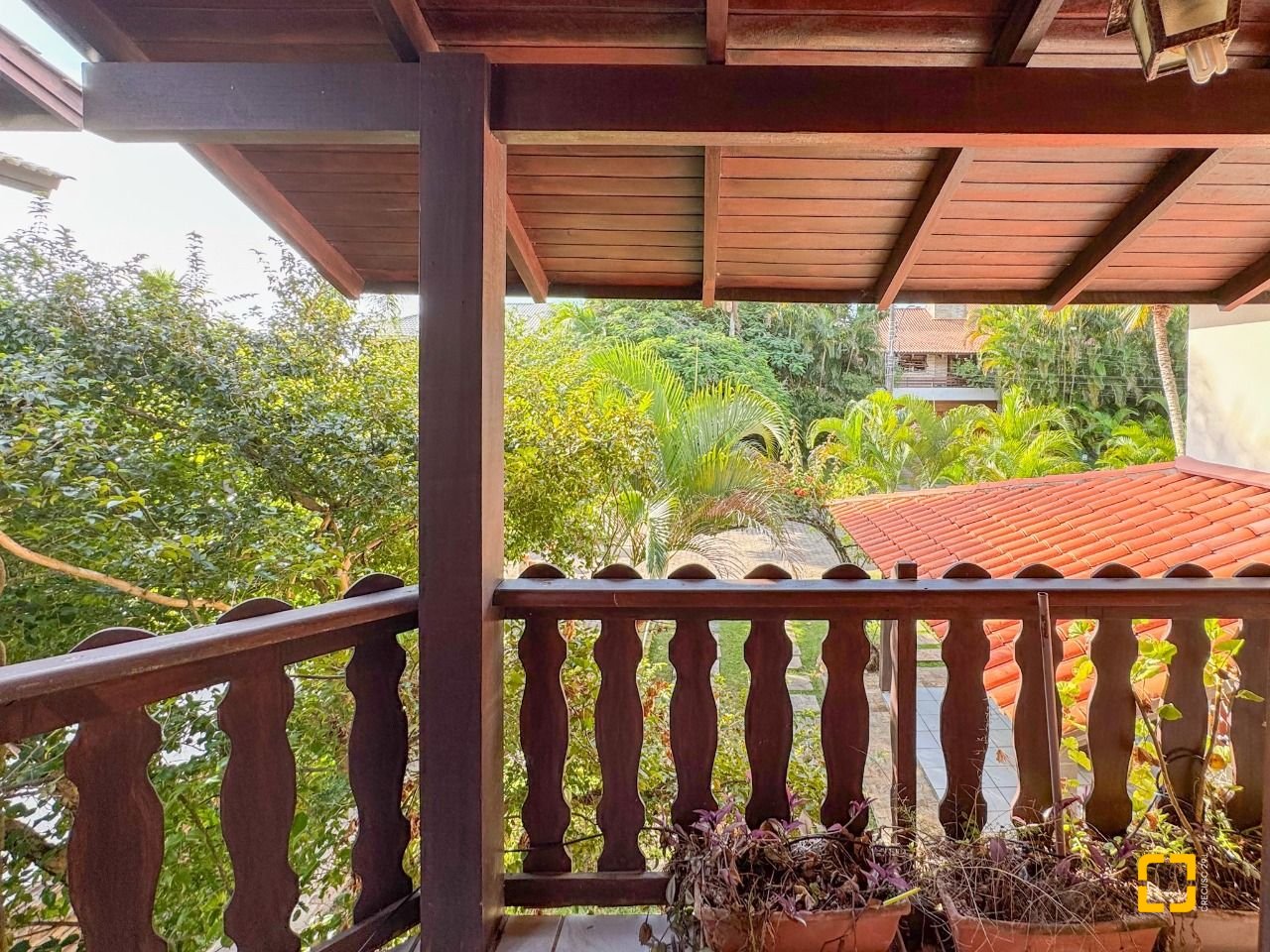 Casa com 551m², 16 quartos (sendo 8 suítes), 6 garagens, no bairro Jurerê Internacional em Florianópolis