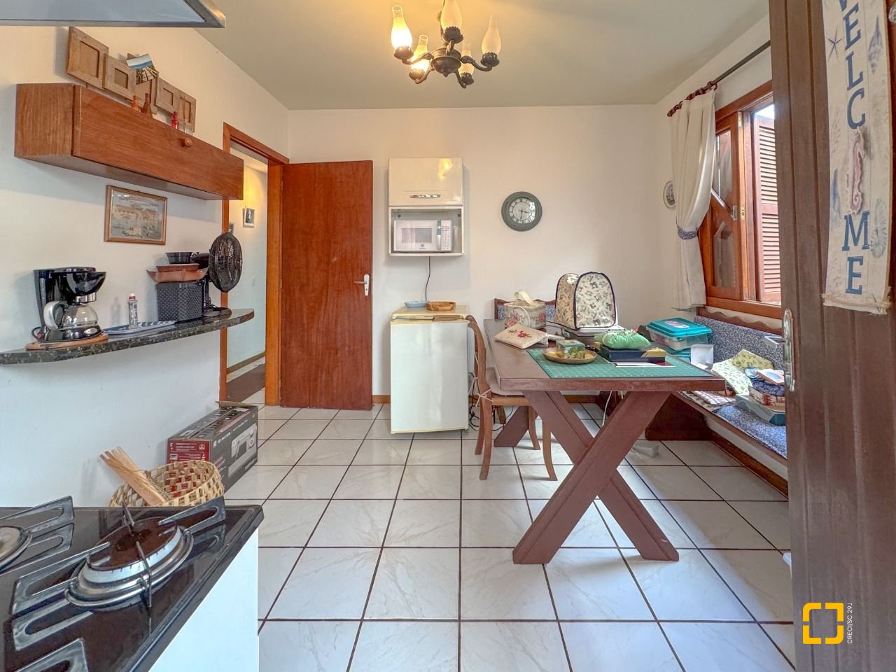 Casa com 551m², 16 quartos (sendo 8 suítes), 6 garagens, no bairro Jurerê Internacional em Florianópolis