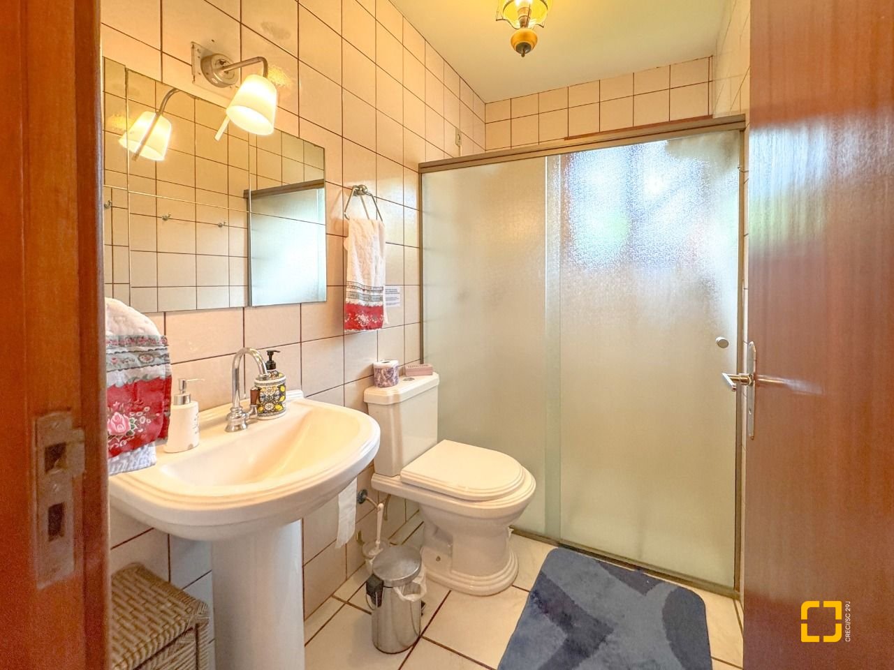Casa com 551m², 16 quartos (sendo 8 suítes), 6 garagens, no bairro Jurerê Internacional em Florianópolis
