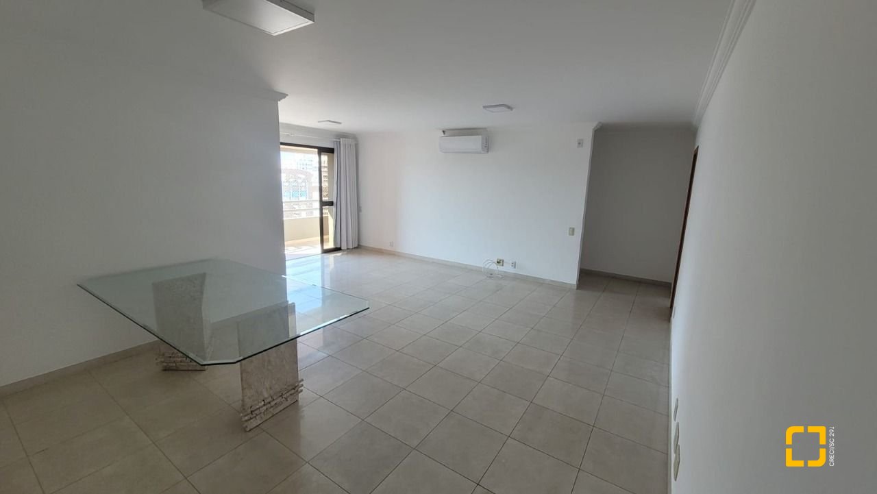 Apartamento com 166m², 6 quartos (sendo 2 suítes), 2 garagens, no bairro Agronômica em Florianópolis