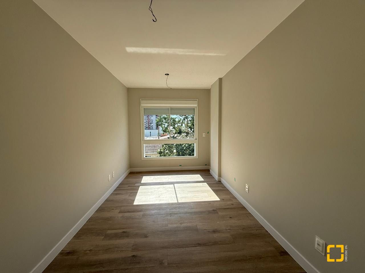 Apartamento com 65m², 3 quartos (sendo 1 suíte), 1 garagem, no bairro Beiramar em Florianópolis