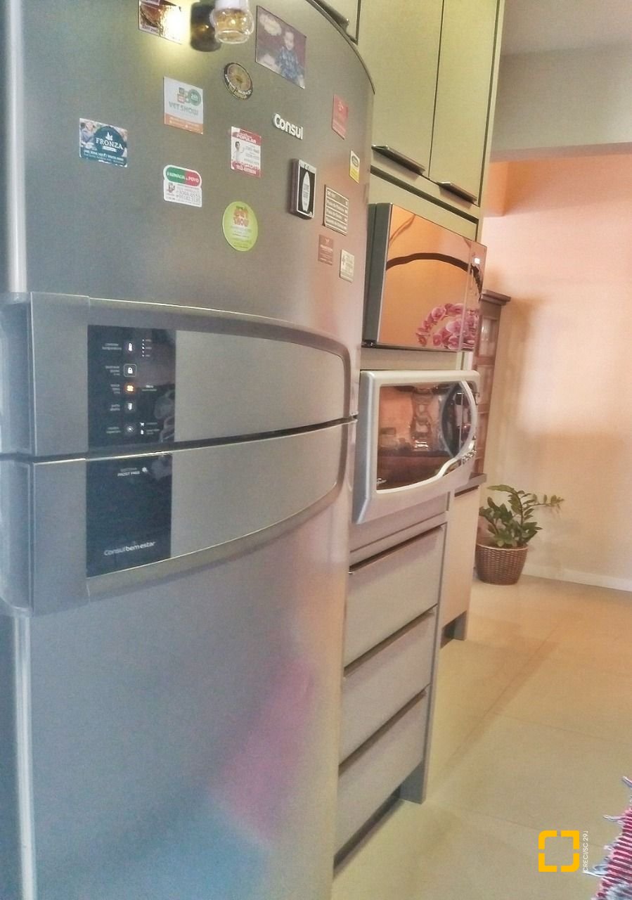Apartamento com 92m², 3 quartos (sendo 1 suíte), 1 garagem, no bairro Barreiros em São José