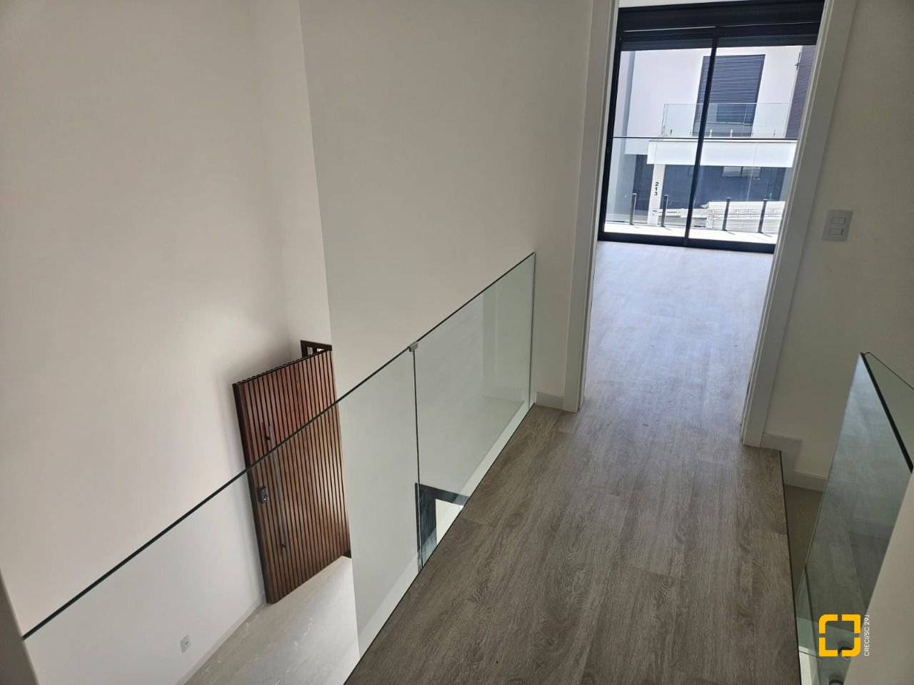 Casa de Condomínio com 179m², 4 quartos (sendo 1 suíte), 2 garagens, no bairro Beira Rio em Biguaçu
