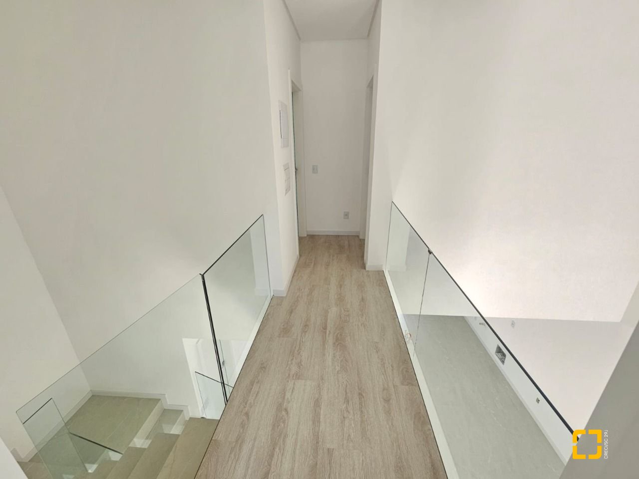 Casa de Condomínio com 179m², 4 quartos (sendo 1 suíte), 2 garagens, no bairro Beira Rio em Biguaçu