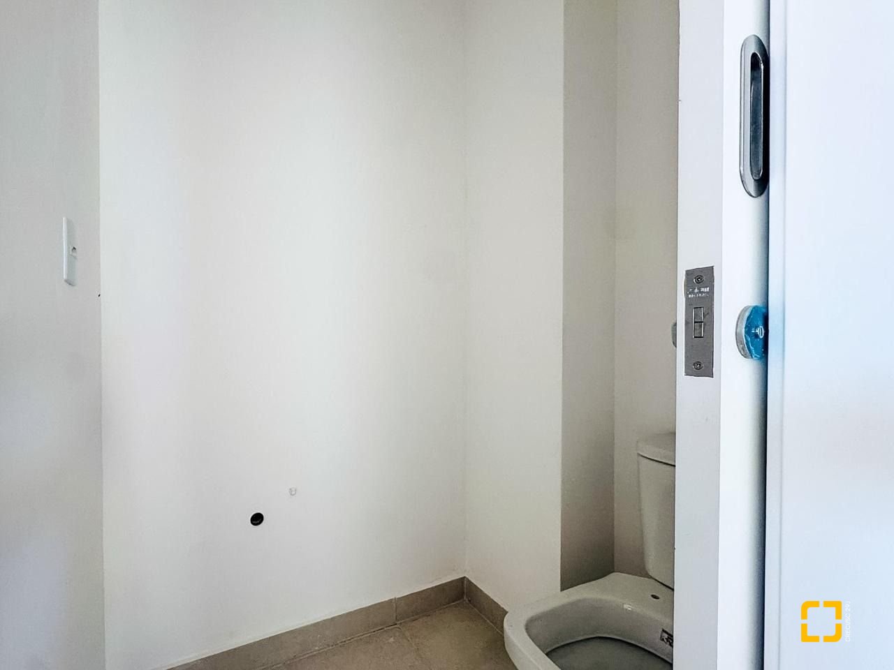 Casa com 123m², 4 quartos (sendo 1 suíte), 1 garagem, no bairro Campeche em Florianópolis