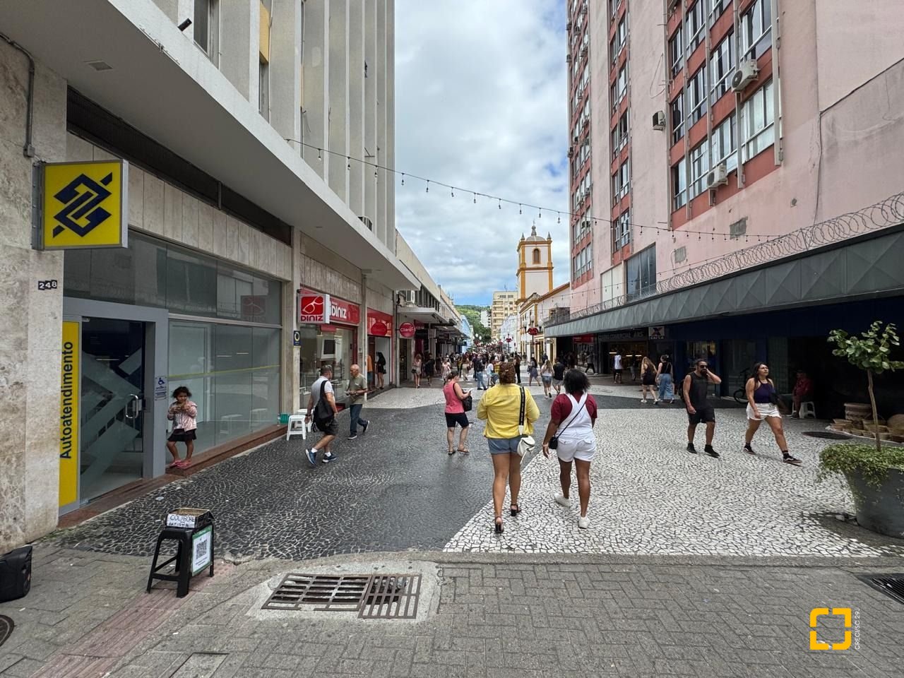 Sala com 34m², no bairro Centro em Florianópolis