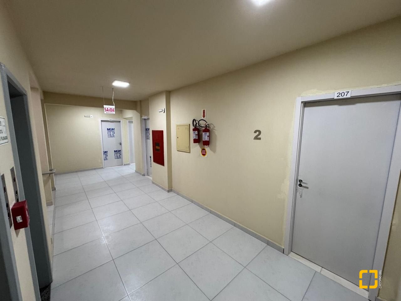 Sala com 34m², no bairro Centro em Florianópolis
