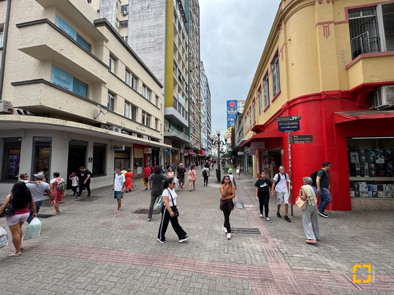 Sala com 43m², no bairro Centro em Florianópolis
