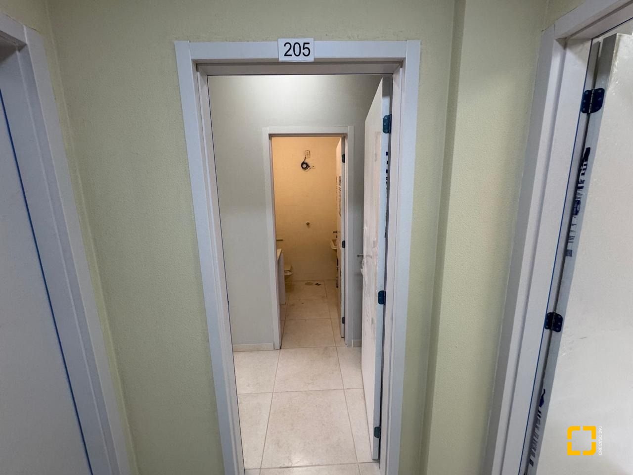 Sala com 43m², no bairro Centro em Florianópolis
