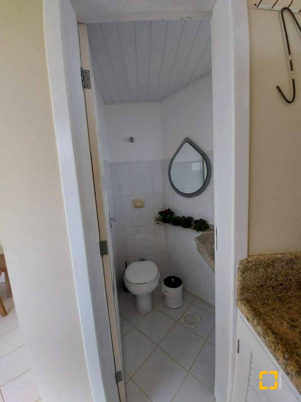 Casa com 176m², 6 quartos (sendo 2 suítes), 4 garagens, no bairro Ingleses em Florianópolis