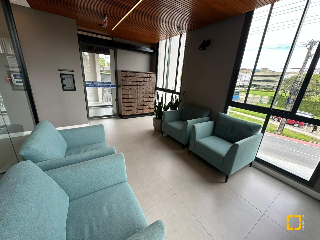 Loft com 37m², 1 quarto (sendo 1 suíte), 1 garagem, no bairro Pantanal em Florianópolis
