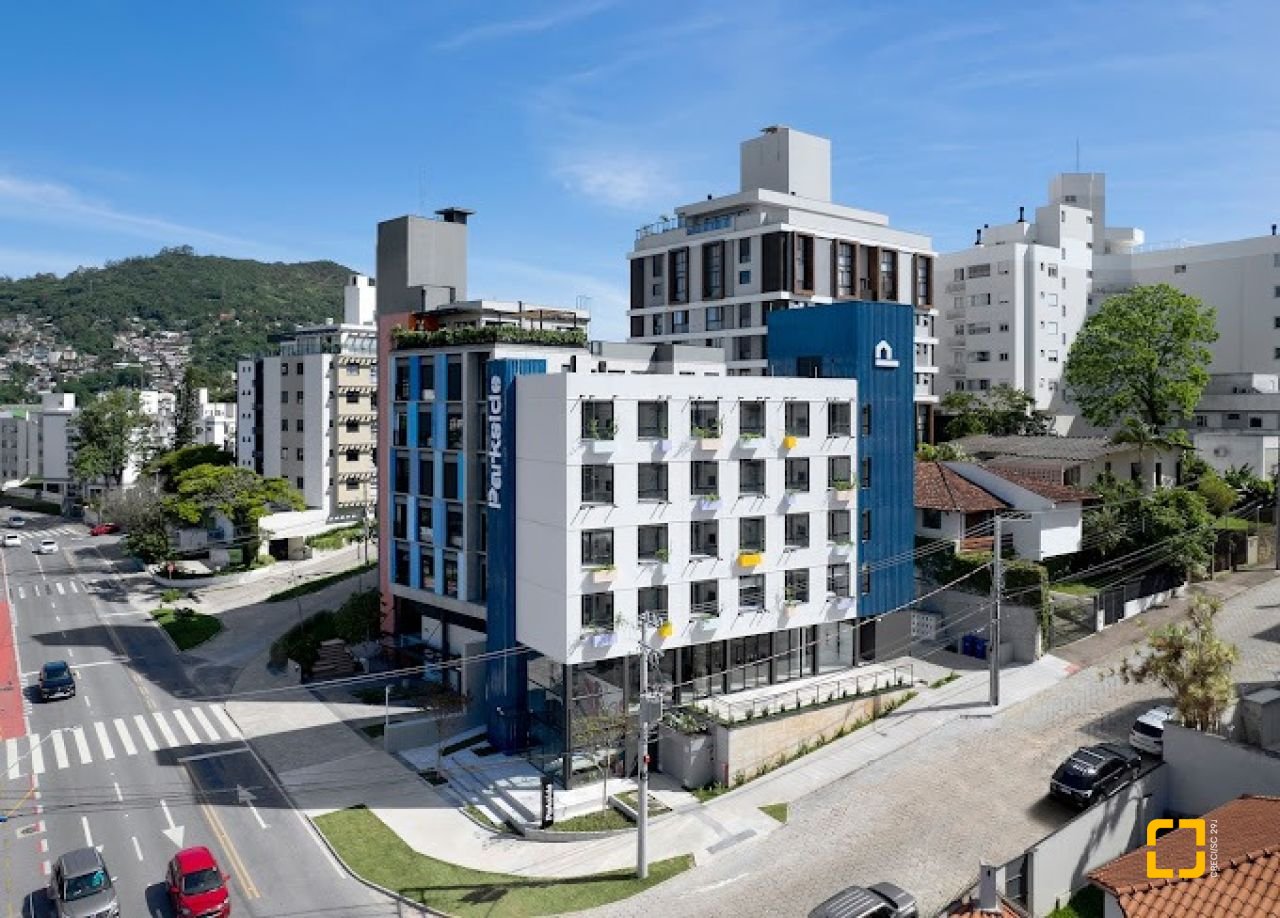 Loja com 69m², no bairro Carvoeira em Florianópolis