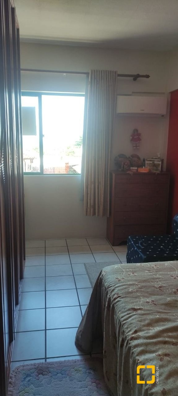 Apartamento com 42m², 1 quarto, 1 garagem, no bairro Canasvieiras em Florianópolis